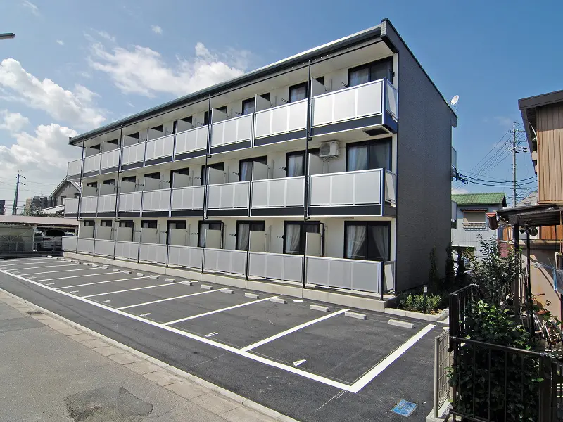 ★手数料０円★四日市市新正１丁目 月極駐車場